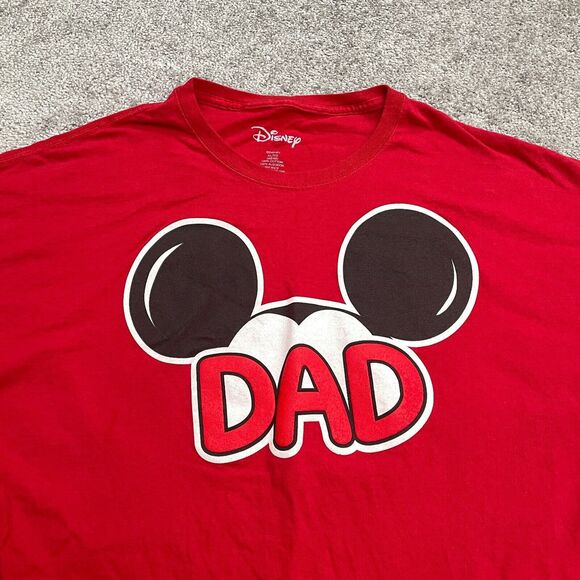 Disney Mickey Mouse Graphic T-Shirt Mens XL Red Crew Neck Cotton Casual Dad Tee - Picture 3 of 8